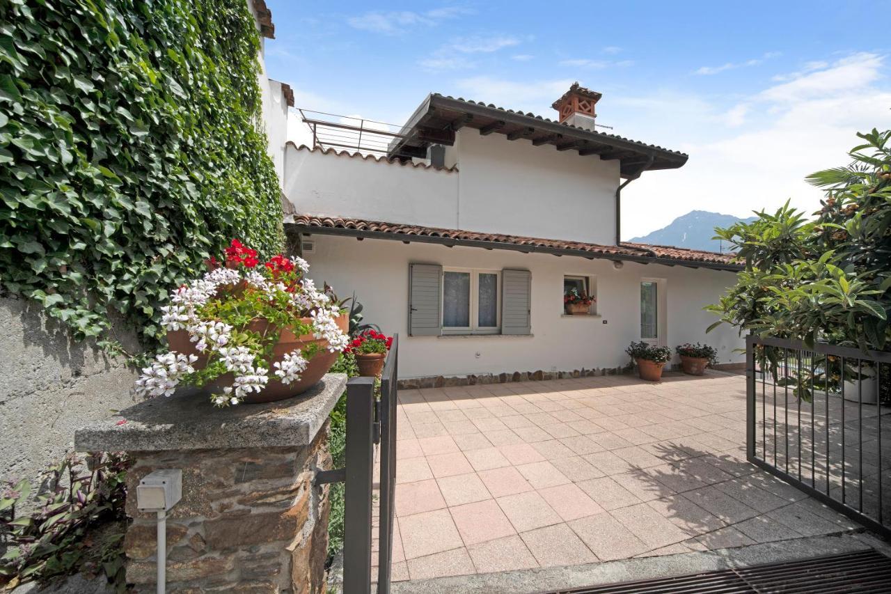 Luxury Country House Domaso Bagian luar foto